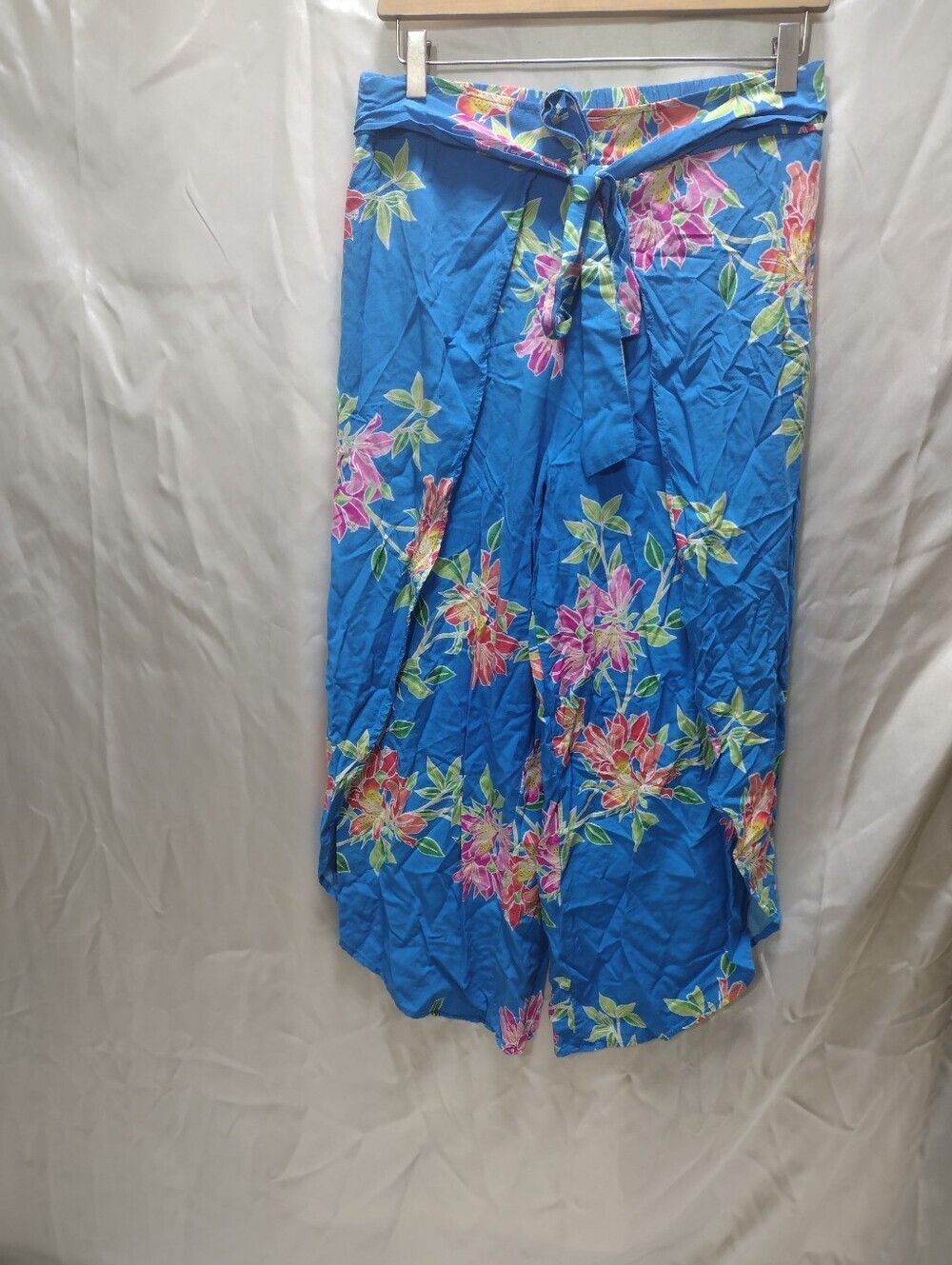 Tommy Bahama Blue Floral Crop Wrap Pants Coastal Beach Size Medium